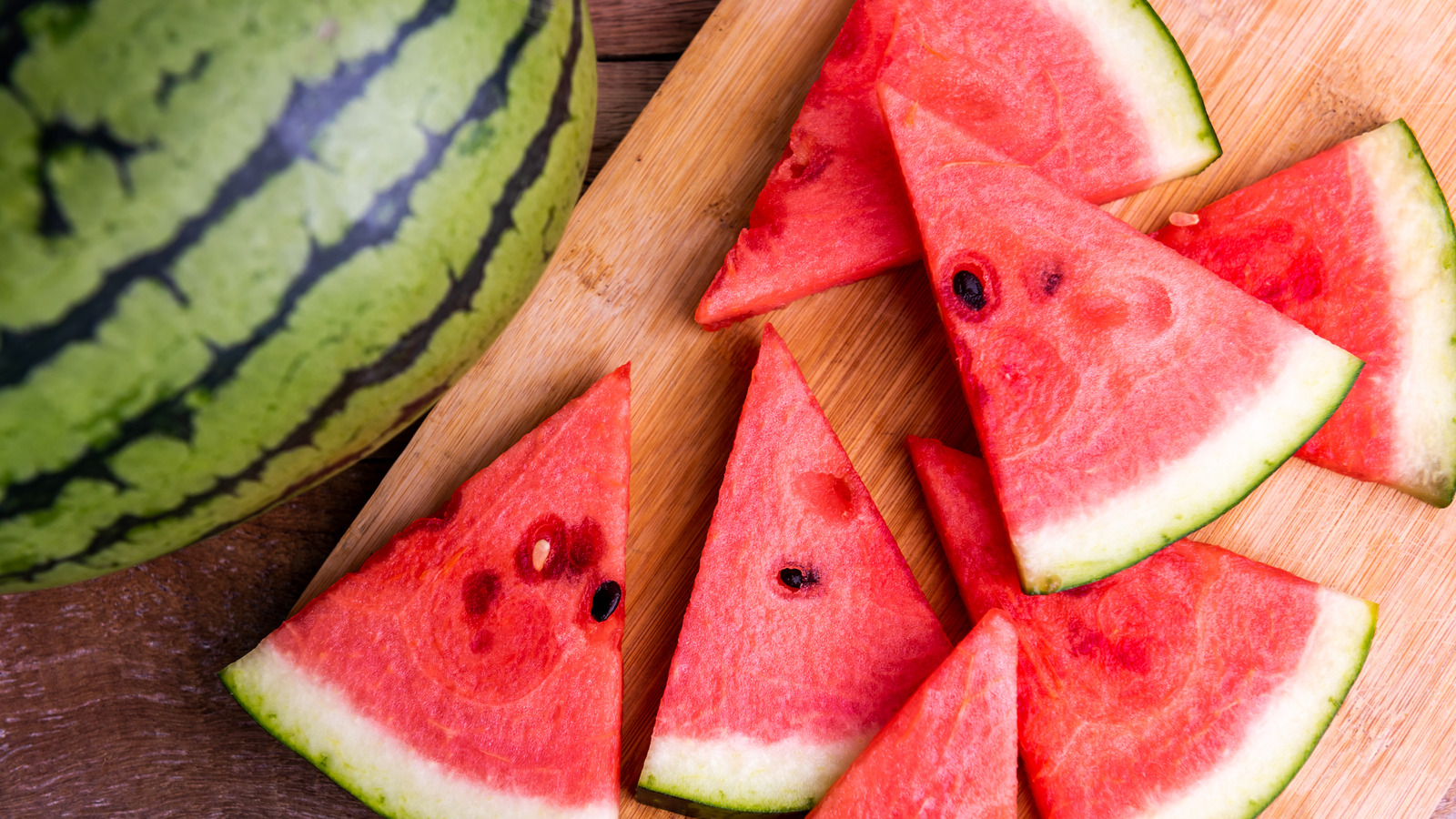 the-best-way-to-store-freshly-cut-watermelon